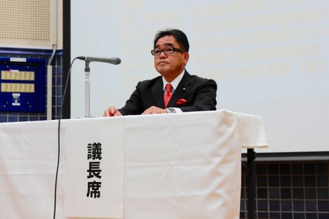 議長・中村正孝同窓会長