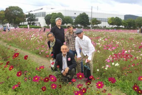 関東支部 研修視察・夢コスモス園